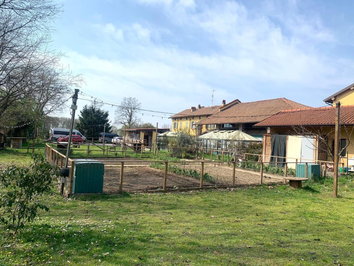 A Pousada Cascina Bellaria Milão Exterior foto