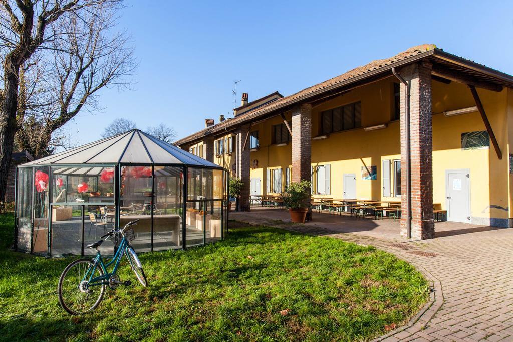 A Pousada Cascina Bellaria Milão Exterior foto